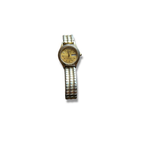 Citizen Quartz Gold Tone Day Date Water Resist Ladies Watch - Picture 1 of 7